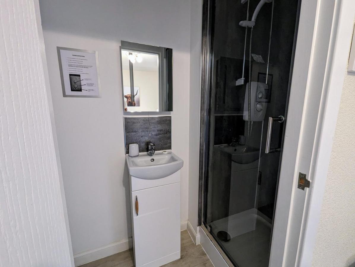 The Coo'S Guest House Инвернес Екстериор снимка