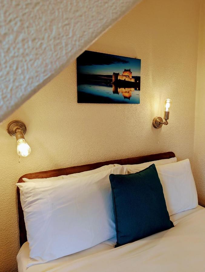 The Coo'S Guest House Инвернес Екстериор снимка
