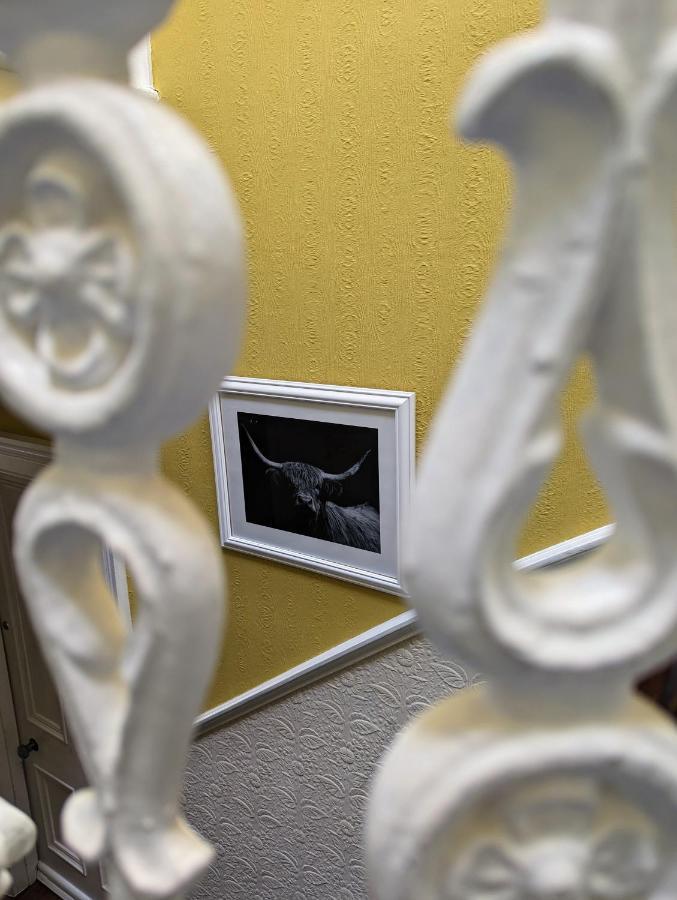 The Coo'S Guest House Инвернес Екстериор снимка