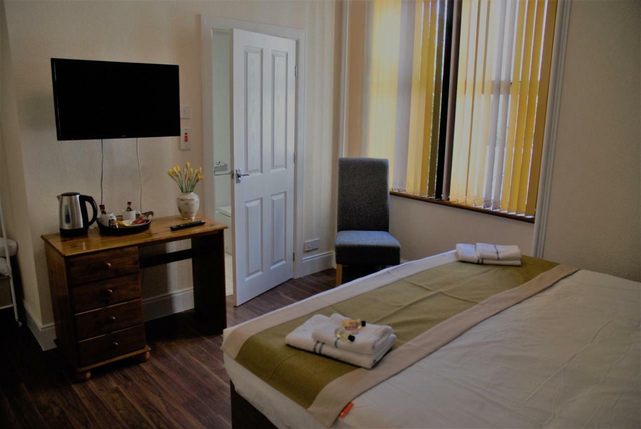 The Coo'S Guest House Инвернес Екстериор снимка